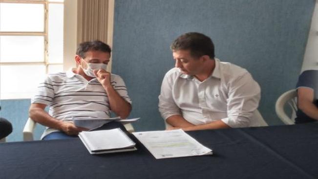 Deputado Cobra Repórter esteve com o prefeito Eduí Gonçalves (Dudu) na sede deste executivo